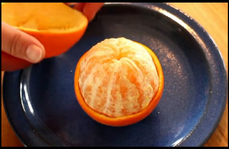 astuce eplucher orange