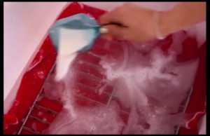 astuce nettoyer le four