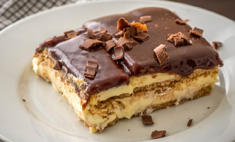 Dessert Avec Biscuit Graham Et Pouding Vanille Et Dream Whip