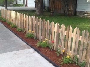 astuce jardin palette cloture