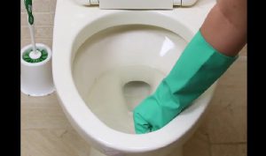 astuce nettoyer toilette