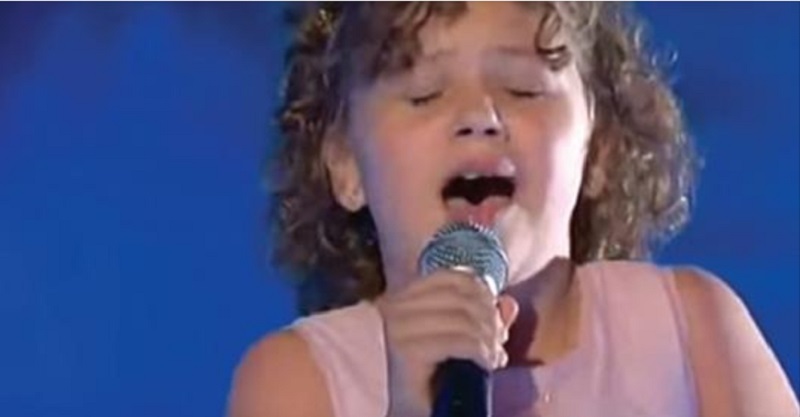 Elle Chante  La Plus  C l bre Chanson Italienne Sa Voix 